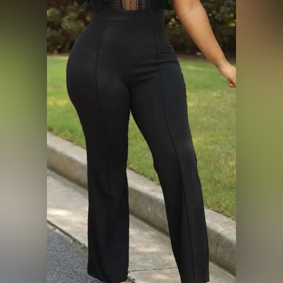 💋Boutique | Lace On Me Jumpsuit - Picture 3 of 3